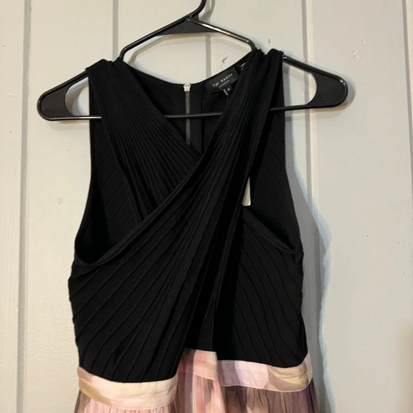 NWT Ted Baker Loulous Cross Front Pleated Dress Knit Bodice Sleeveless US 10 - Picture 4 of 16